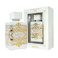 Lattafa Bade'e Al Oud Honor & Glory EDP 100ml - Frasco blanco con detalles dorados y caja blanca con ventana